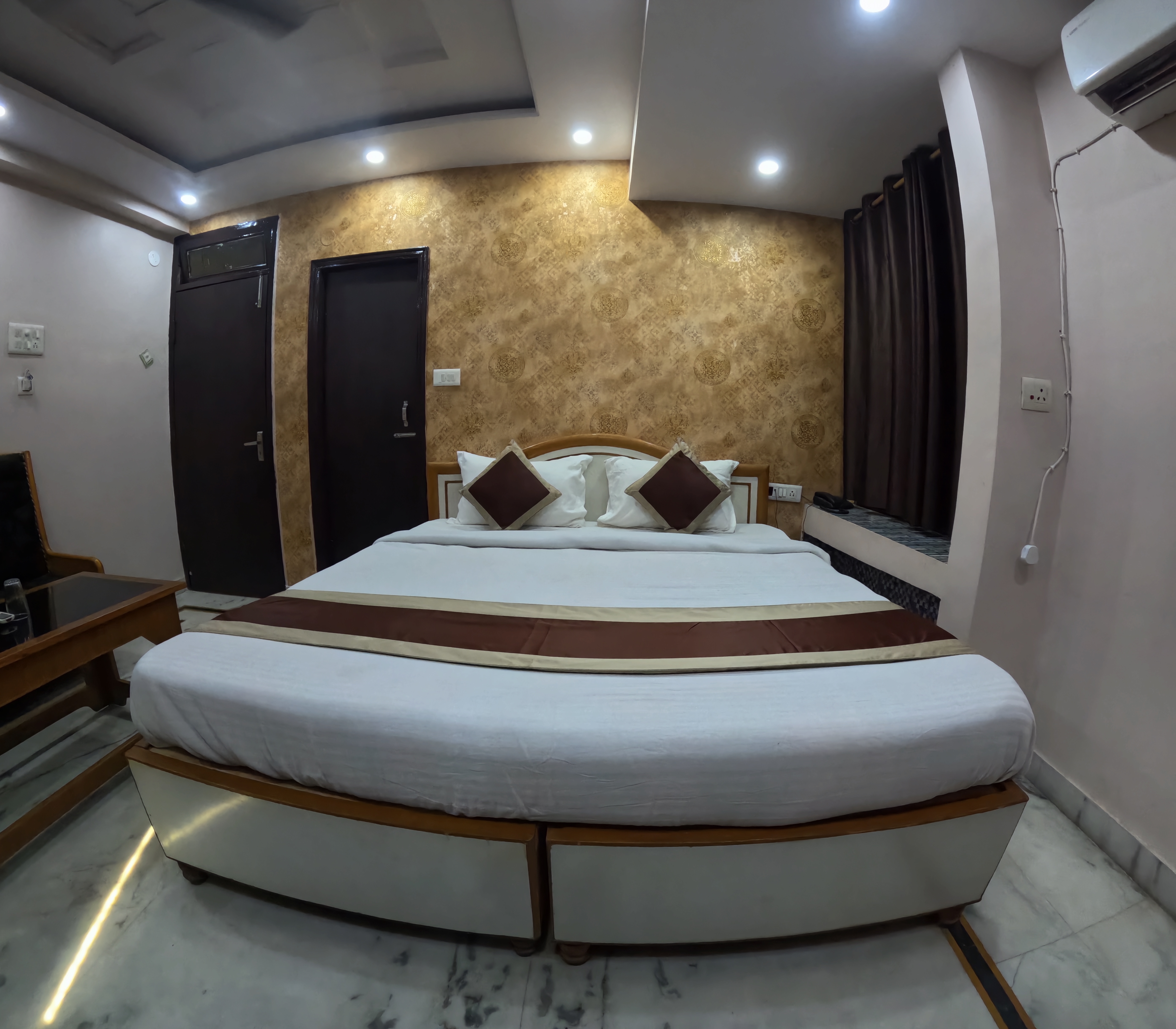 Super Deluxe Double Room